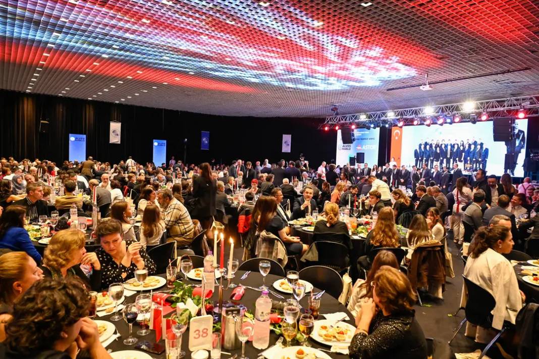 EMO Antalya’da Geleneksel Gala Coşkusu 1